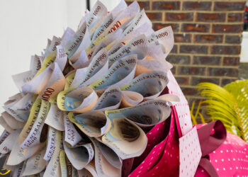 CBN set to Arrest People On Valentine’s Day Over Money Bouquet