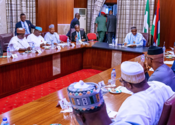 Buhari Pledges to Resolve the Naira unavailability Crisis