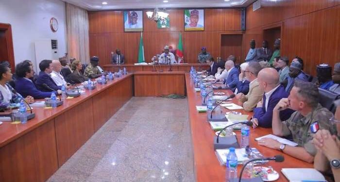 Government Engages Electricity Distributors to Tackle Power Supply Issues